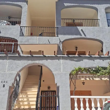 Monteagudo Apartman *